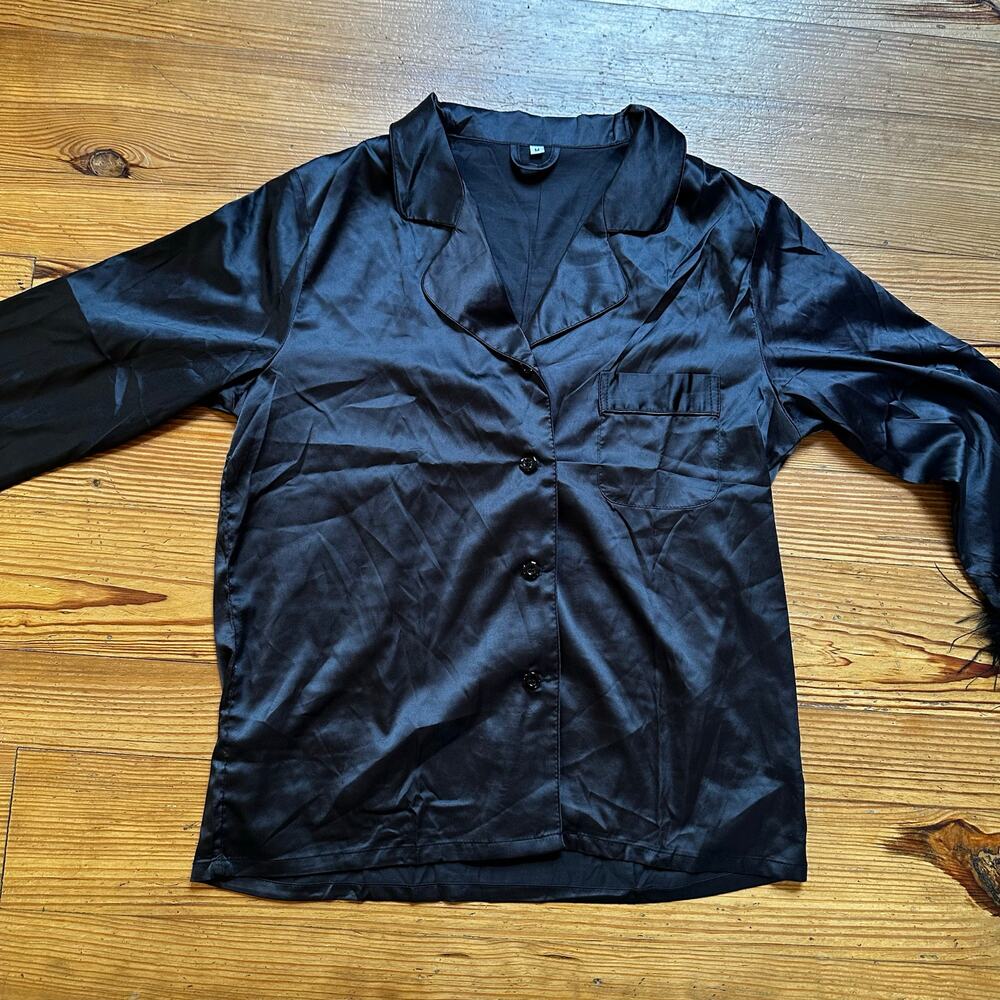 Shein black silk‎ like collar button up feather cuff sleep shirt SIZE M